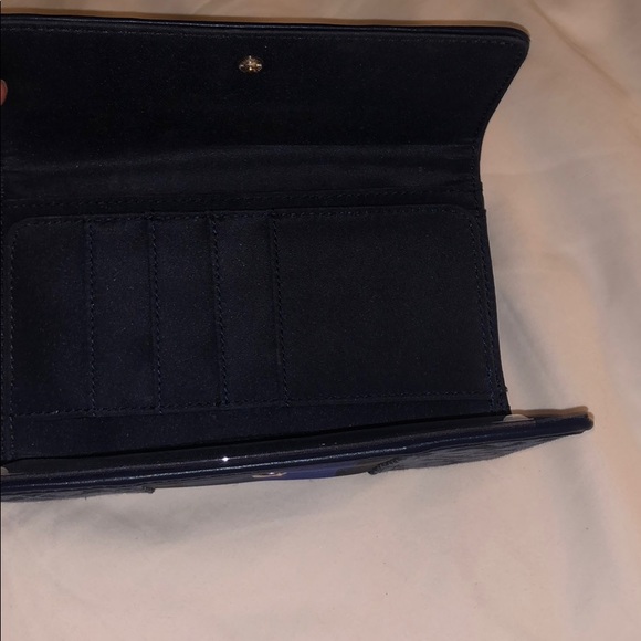 Tommy Hilfiger Wallet - Picture 4 of 4